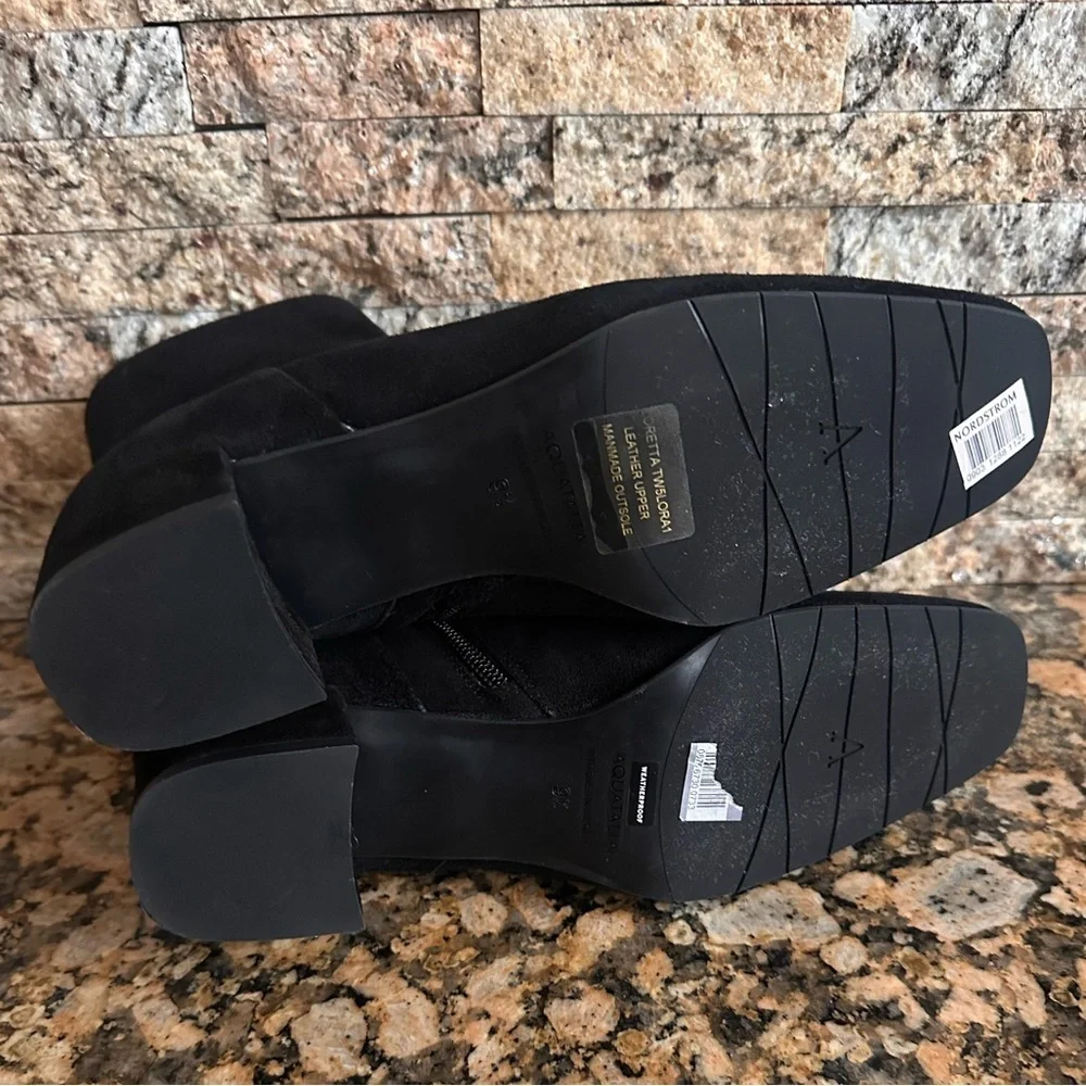 Aquatalia Loretta Suede Bootie